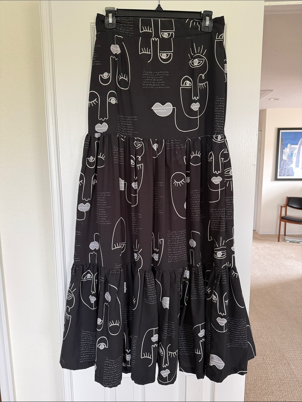 Boutique Colombian Abstract Face Print Tiered Maxi Skirt M